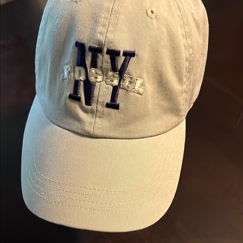 Fossil NY strap back cotton hat